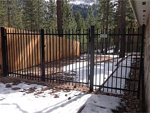 Aristocrat Hvy Iron Fence 4