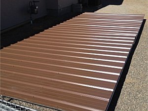 Custom Dog Kennel Roof