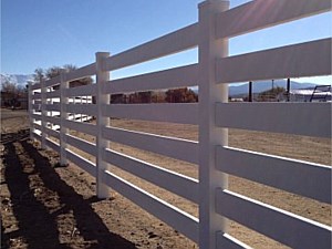 6rail White Vinyl Fence