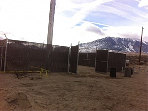 8'tall Slat-master with Barbwire 2