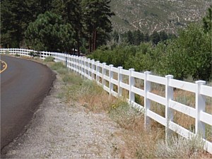 3rail White Vinyl Fence 1