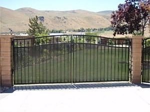 Iron Black Arched Double Drive Gate System 3