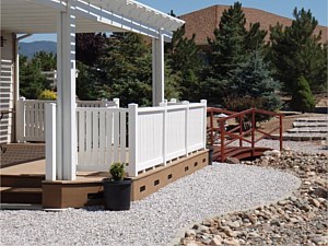 Vinyl Deck Railing 4