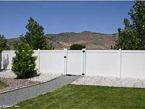 Privacy White Walk Gate System