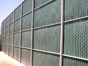 Privacy Slat-master Chain Link Back Stop
